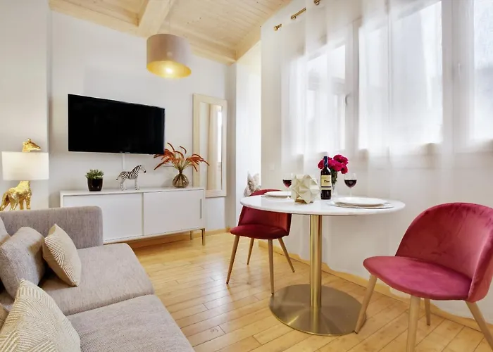 Apartment -malagasunapts- Cool &