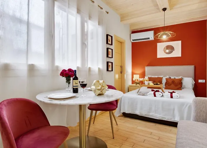 Apartment -malagasunapts- Cool & *