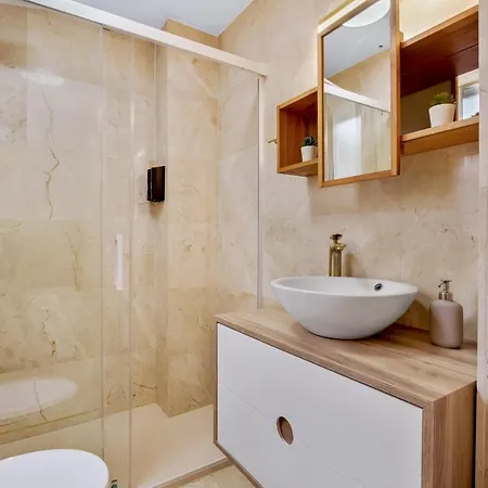 Apartment -malagasunapts- Cool &